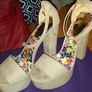 Steve Madden heels